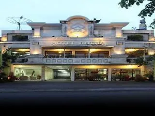 Ratna 2* كوتا